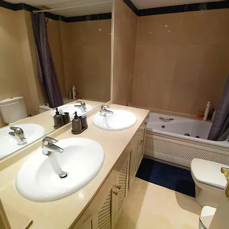 Charming 3 Bedroom In Puerto Sotogrande